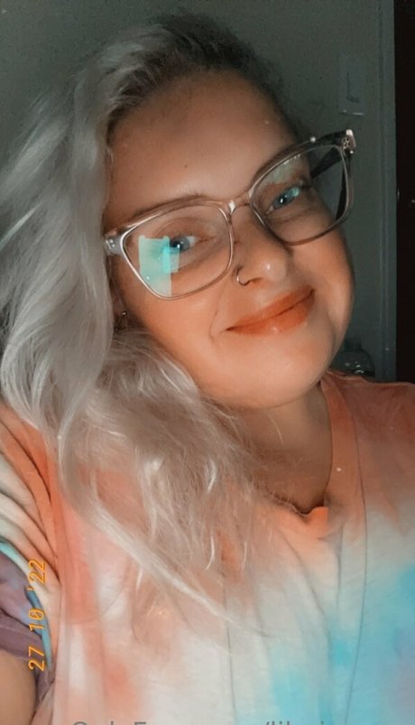 Nagie wyciekłe zdjęcie OnlyFans od Lilmissross