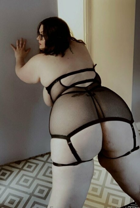Nagie wyciekłe zdjęcie OnlyFans od Curvybbw22