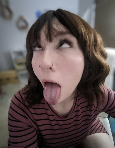 Nagie wyciekłe zdjęcie OnlyFans od Succubuscolette