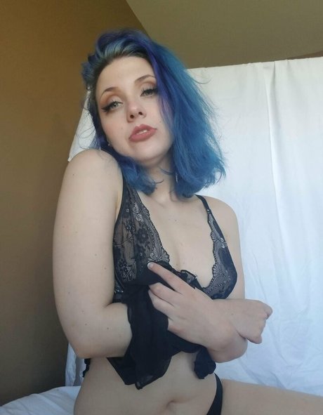 Nagie wyciekłe zdjęcie OnlyFans od Milkydesserts