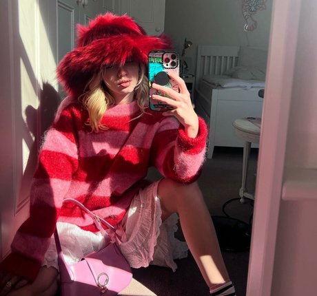 Nagie wyciekłe zdjęcie OnlyFans od Lola Clark
