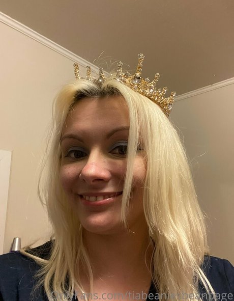 Nagie wyciekłe zdjęcie OnlyFans od Realprincesstiabeanie