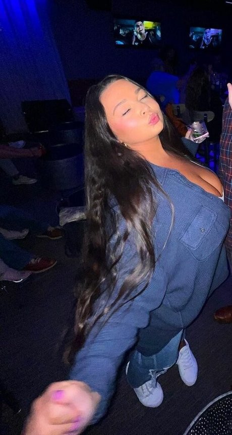 Jenn M
