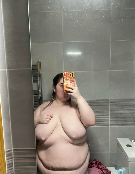 Nagie wyciekłe zdjęcie OnlyFans od Growingpiggy1305