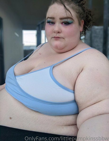 Nagie wyciekłe zdjęcie OnlyFans od Littlepumpkinssbbw