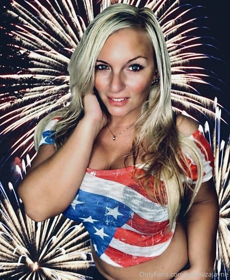 Nagie wyciekłe zdjęcie OnlyFans od Realelizajayne
