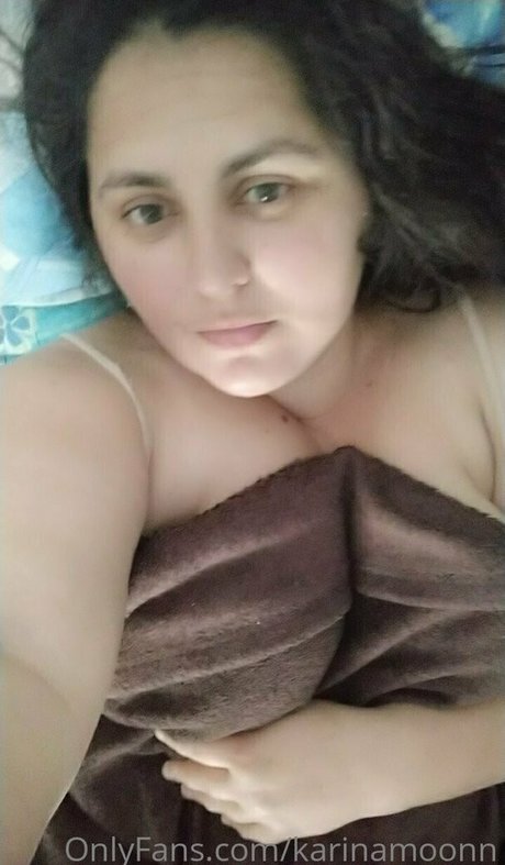 Nagie wyciekłe zdjęcie OnlyFans od Karinamoonn