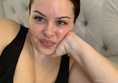Nagie wyciekłe zdjęcie OnlyFans od Theprncslissa
