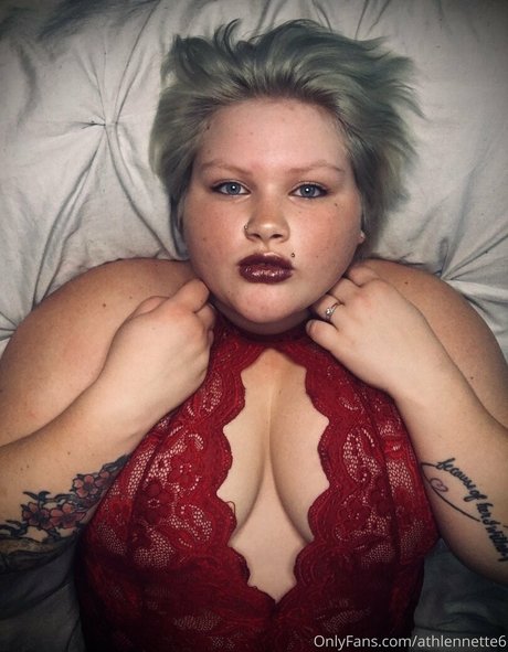 Nagie wyciekłe zdjęcie OnlyFans od Athlennette6
