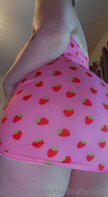 Nagie wyciekłe zdjęcie OnlyFans od Thebrattylilkitten