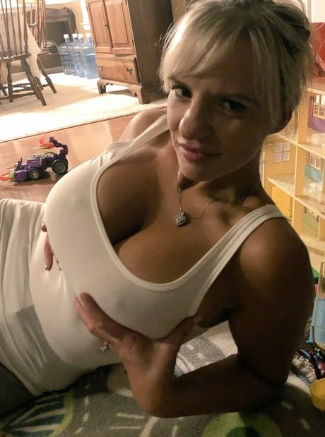 Nagie wyciekłe zdjęcie OnlyFans od Tori Hendricz