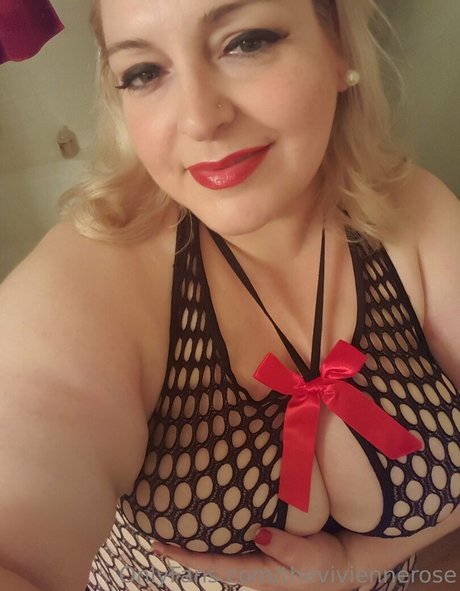 Theviviennerose