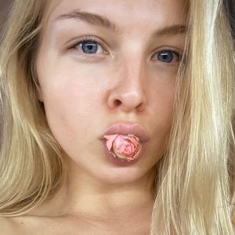 Nagie wyciekłe zdjęcie OnlyFans od Skycouple