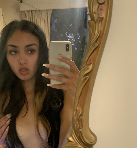 Nagie wyciekłe zdjęcie OnlyFans od Akasha Collins