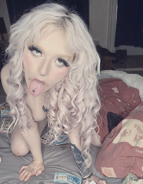 Nagie wyciekłe zdjęcie OnlyFans od Gremlinluna