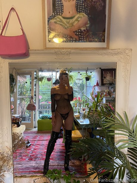 Nagie wyciekłe zdjęcie OnlyFans od Raregirl96