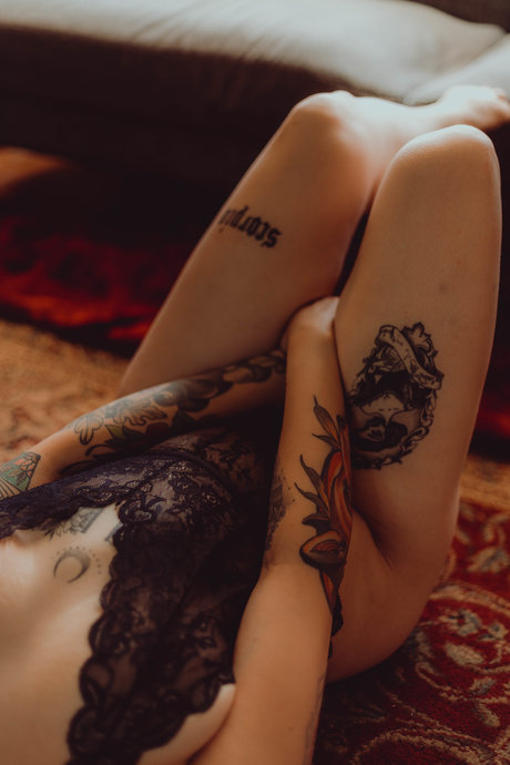 Nagie wyciekłe zdjęcie OnlyFans od Thatsoraven95
