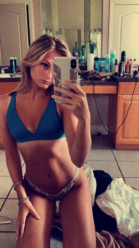 Nagie wyciekłe zdjęcie OnlyFans od Abby Fairbank