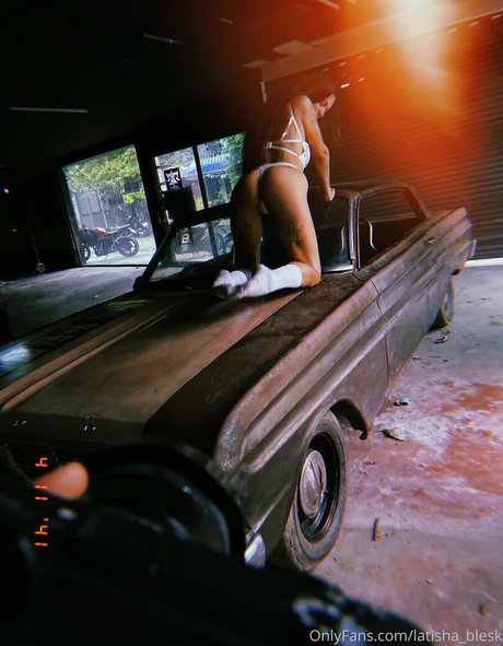 Nagie wyciekłe zdjęcie OnlyFans od Latisha Blesk