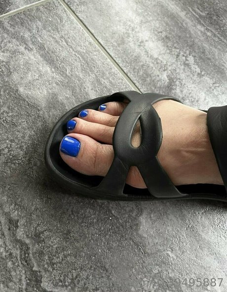 Foot-mistress-miss-b