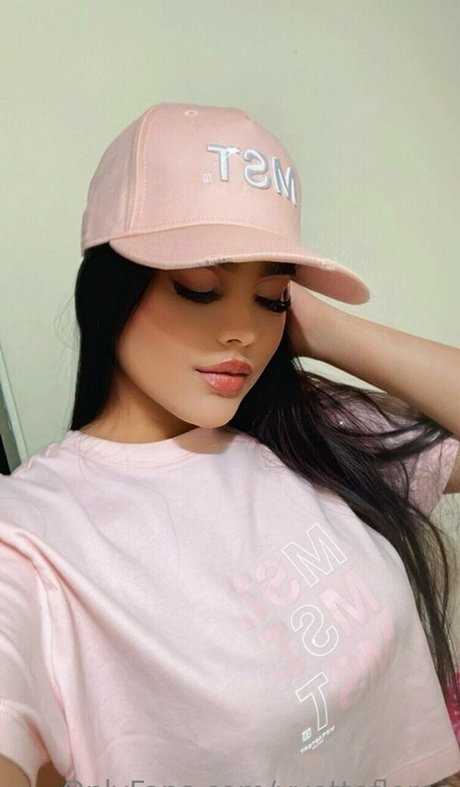 Nagie wyciekłe zdjęcie OnlyFans od Yvetteflores