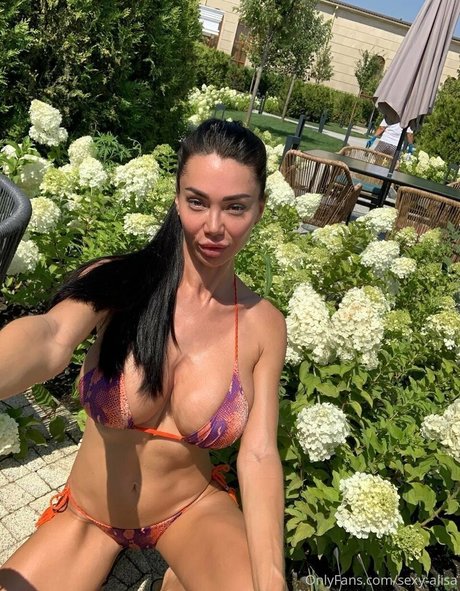 Sexy-Alisa