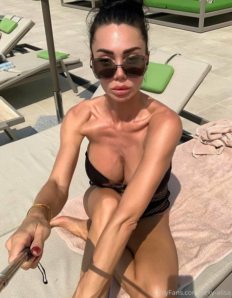 Sexy-Alisa