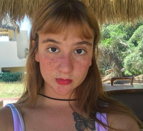 Nagie wyciekłe zdjęcie OnlyFans od Alegrologia