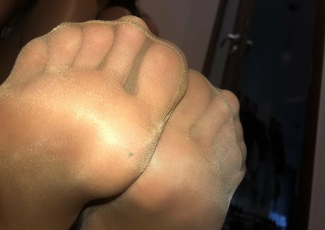 Nagie wyciekłe zdjęcie OnlyFans od Cuteelisen