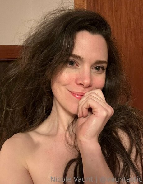 Nagie wyciekłe zdjęcie OnlyFans od Vauntastic