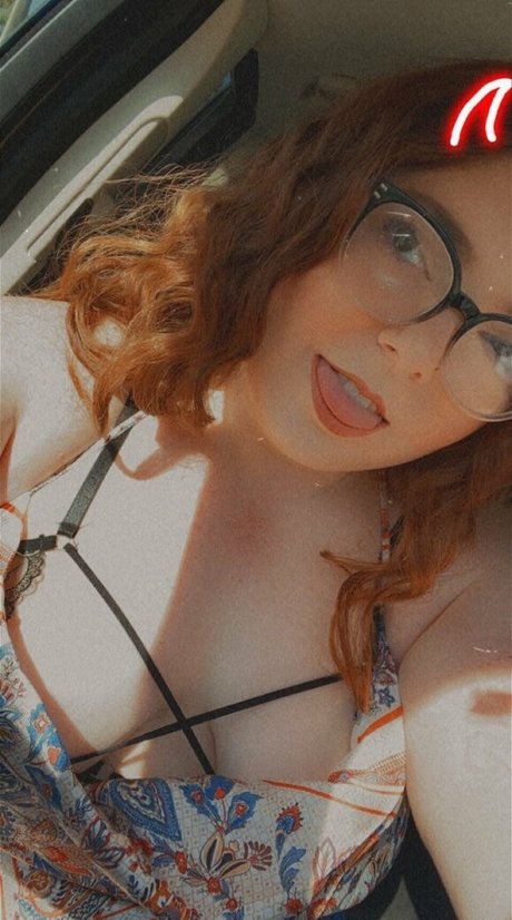 Nagie wyciekłe zdjęcie OnlyFans od Iseeredd