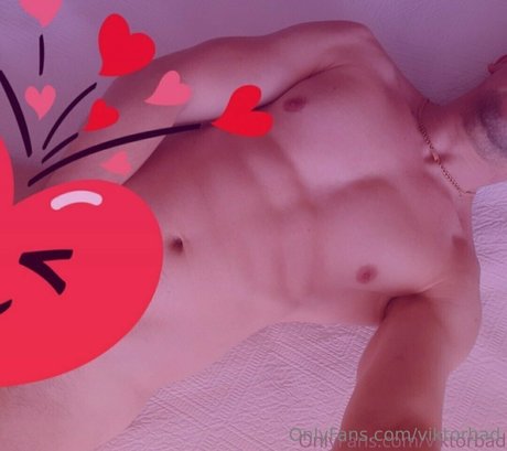 Nagie wyciekłe zdjęcie OnlyFans od Viktorbad