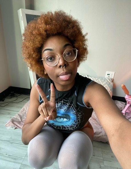 Nagie wyciekłe zdjęcie OnlyFans od Cynslimxfree