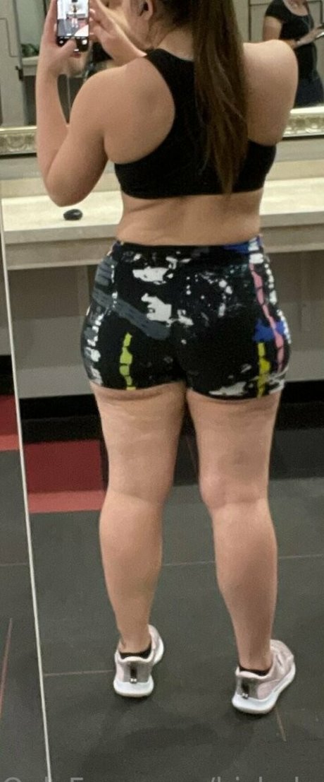Nagie wyciekłe zdjęcie OnlyFans od Hisbabyygirll214