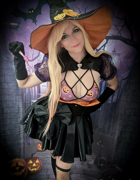 Nagie wyciekłe zdjęcie OnlyFans od Hikaricosplay