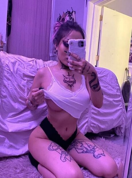 Nagie wyciekłe zdjęcie OnlyFans od Avaunt