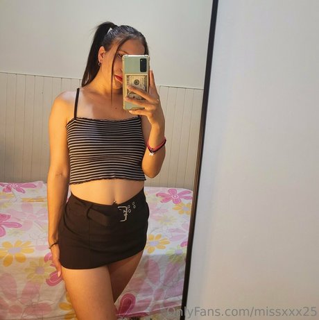 Missxxx25