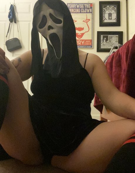 Nagie wyciekłe zdjęcie OnlyFans od Ghouliecunt