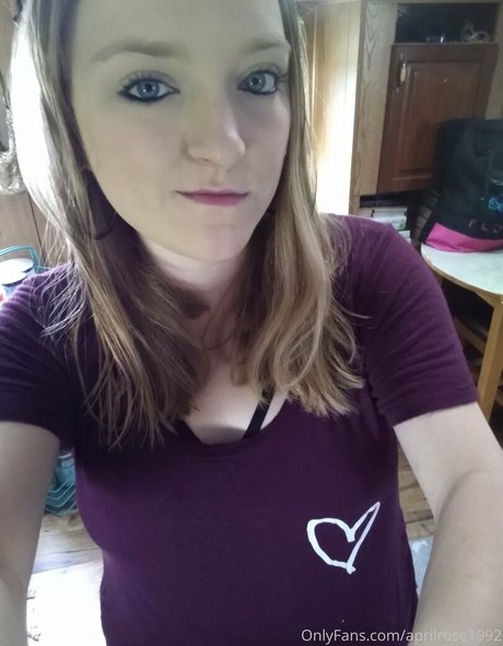 Nagie wyciekłe zdjęcie OnlyFans od Aprilrose1992
