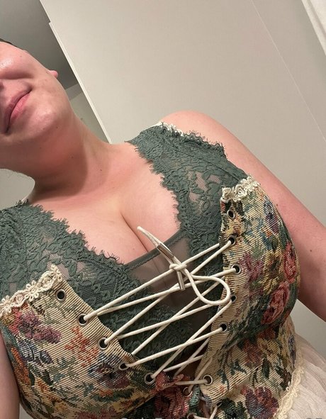 Nagie wyciekłe zdjęcie OnlyFans od Bustybae95
