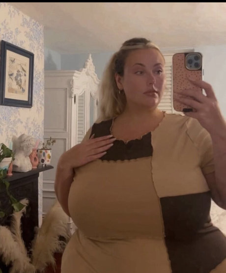 Nagie wyciekłe zdjęcie OnlyFans od Juiceefruitee