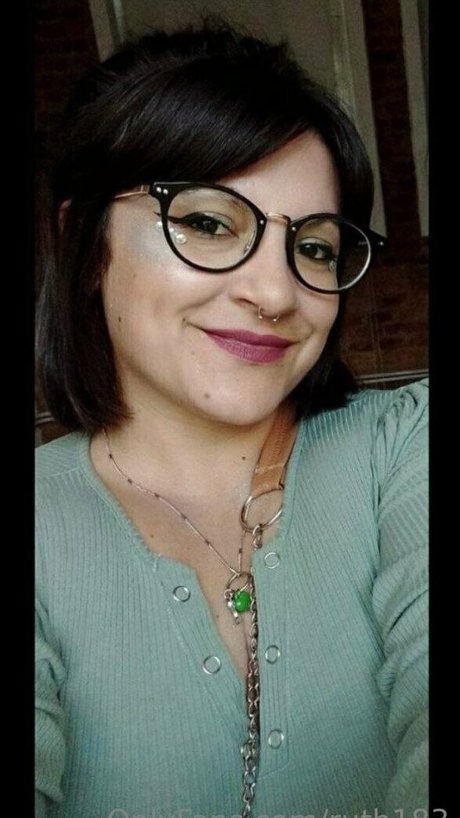 Nagie wyciekłe zdjęcie OnlyFans od Ruth183