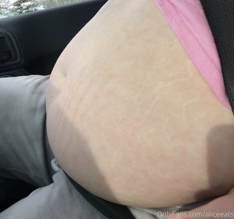 Nagie wyciekłe zdjęcie OnlyFans od Aliceeats