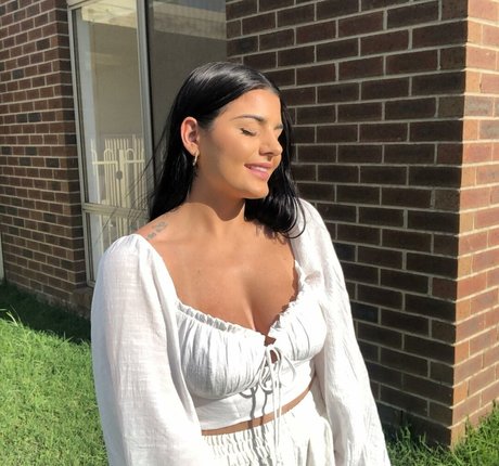 Nagie wyciekłe zdjęcie OnlyFans od Jesy Lee