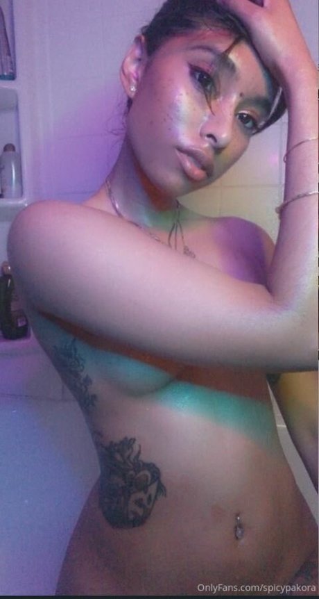 Nagie wyciekłe zdjęcie OnlyFans od Spicypakora