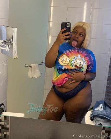 Nagie wyciekłe zdjęcie OnlyFans od Itsjuicytee