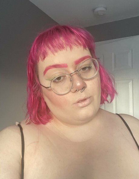 Nagie wyciekłe zdjęcie OnlyFans od Cherryjambaby