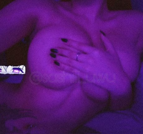 Nagie wyciekłe zdjęcie OnlyFans od Sashiuwu