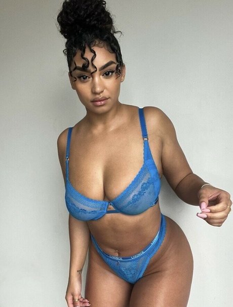 Nagie wyciekłe zdjęcie OnlyFans od Erikahmarie