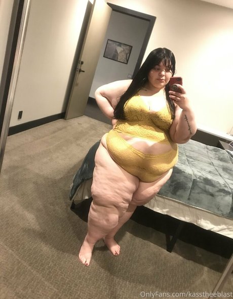 Nagie wyciekłe zdjęcie OnlyFans od Kasstheeblast
